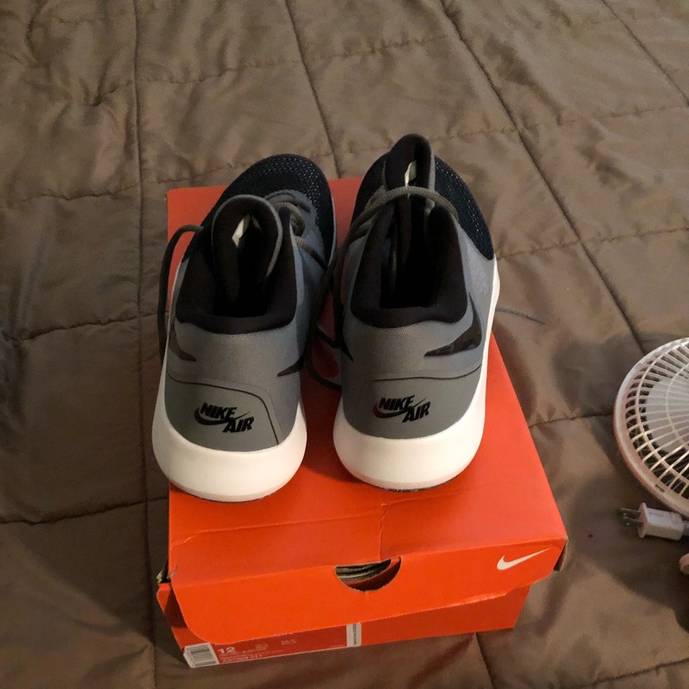 Nike Air Precision